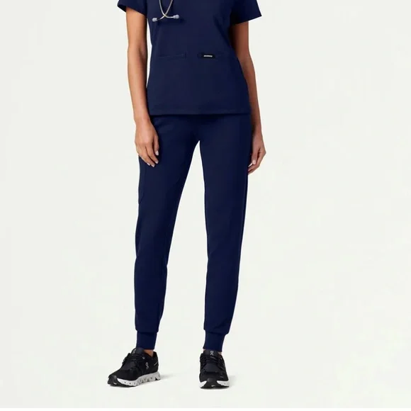 Jaanuu Rubi Slim UltraSOFT Scrub Jogger - Picture 4 of 12